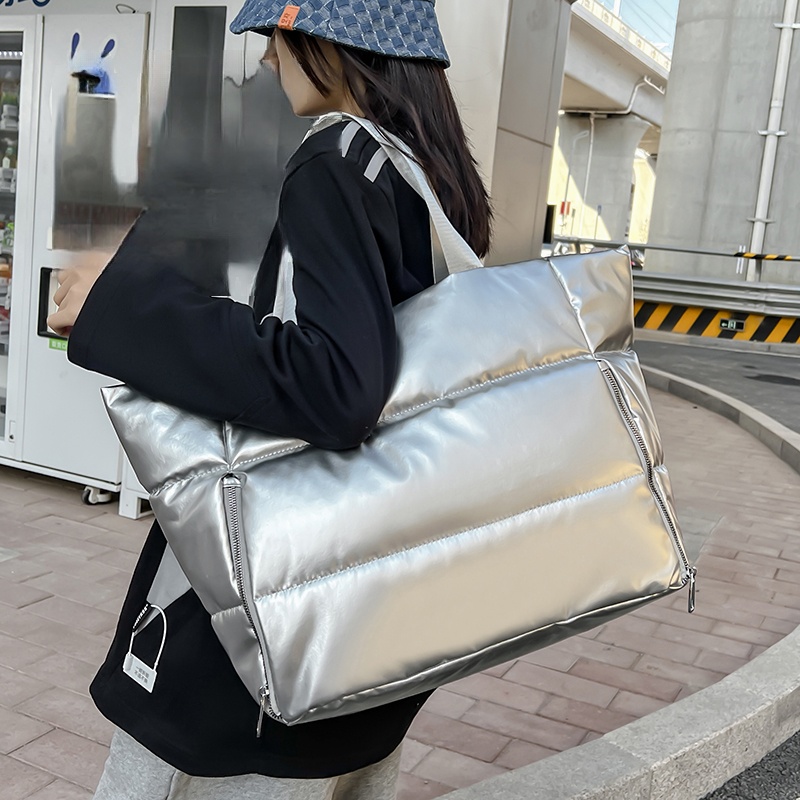 Bolso de hombro plateado Y2k p - Down Jacket Packable reseña y precio